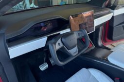 										2022 Tesla Model X Plaid full									