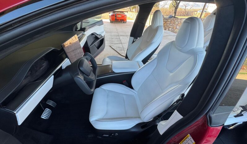 								2022 Tesla Model X Plaid full									