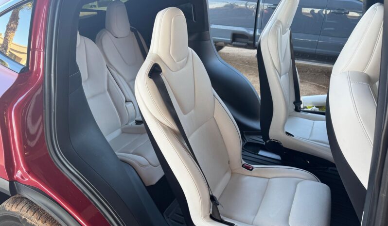 								2022 Tesla Model X Plaid full									