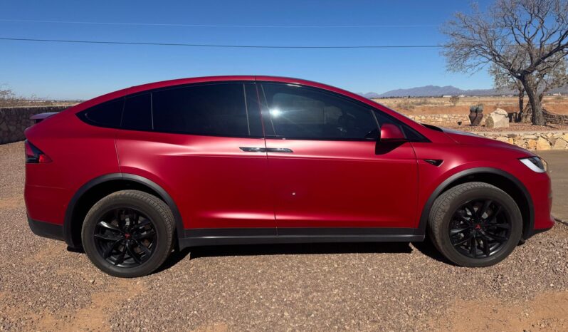 								2022 Tesla Model X Plaid full									