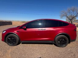 										2022 Tesla Model X Plaid full									