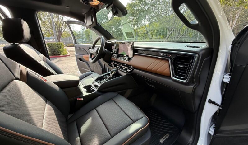 								2024 GMC Canyon AT4 full									