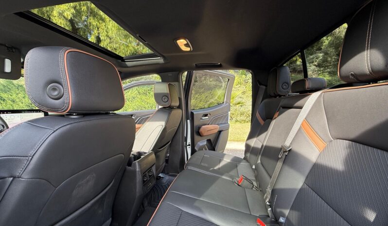 								2024 GMC Canyon AT4 full									