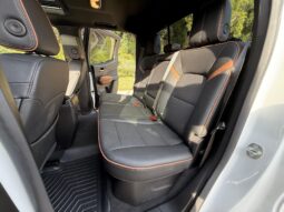 										2024 GMC Canyon AT4 full									