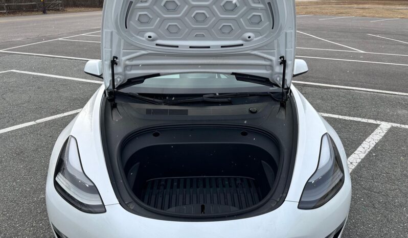 								2022 Tesla Model 3 Long Range AWD full									