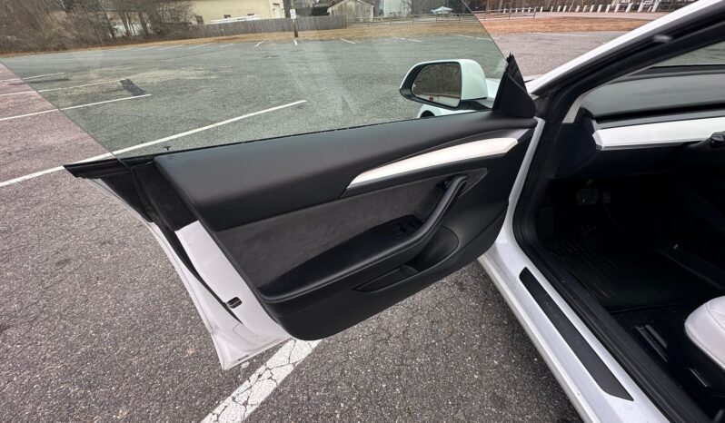 								2022 Tesla Model 3 Long Range AWD full									