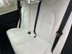 										2022 Tesla Model 3 Long Range AWD full									
