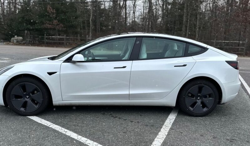 								2022 Tesla Model 3 Long Range AWD full									