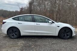 										2022 Tesla Model 3 Long Range AWD full									