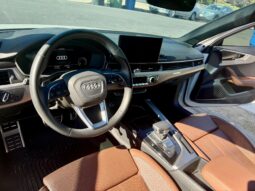 										2022 Audi A4 2.0T Quattro Sedan full									