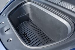 										2023 Tesla Model Y Long Range AWD full									