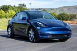 										2023 Tesla Model Y Long Range AWD full									