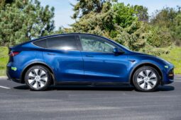										2023 Tesla Model Y Long Range AWD full									