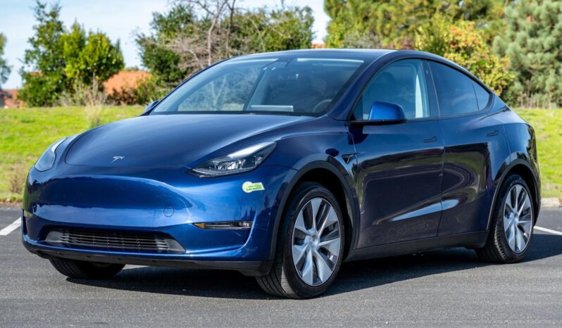 								2023 Tesla Model Y Long Range AWD full									