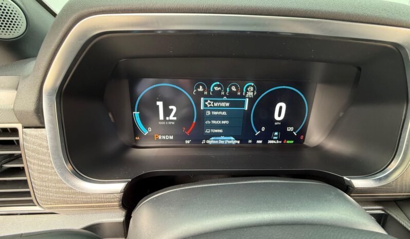 								2022 Ford F-150 Platinum 4×4 full									