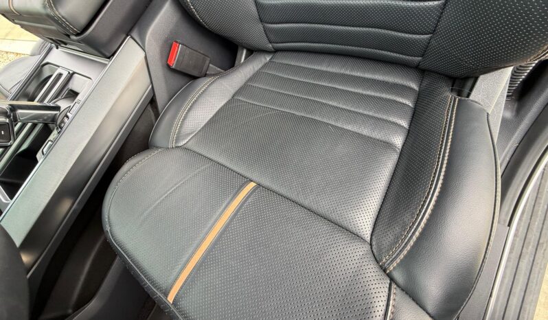 								2022 Ford F-150 Platinum 4×4 full									