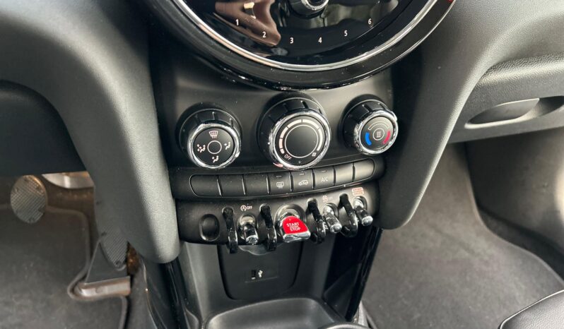 								2023 Mini Cooper S Hardtop full									