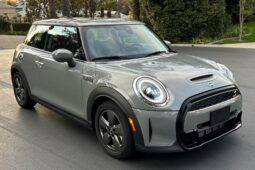 										2023 Mini Cooper S Hardtop full									