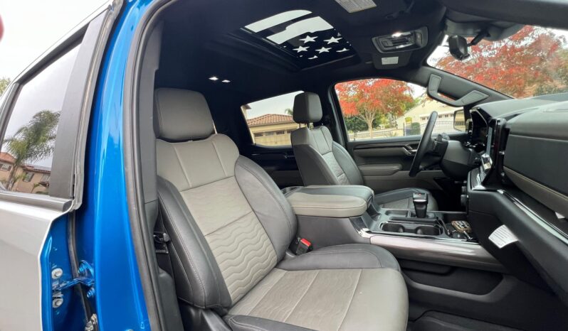 								2023 Chevrolet Silverado 1500 ZR2 4×4 full									