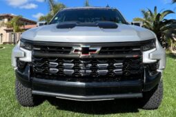 										2023 Chevrolet Silverado 1500 ZR2 4×4 full									