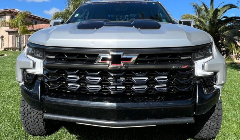 								2023 Chevrolet Silverado 1500 ZR2 4×4 full									