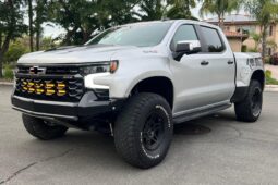 										2023 Chevrolet Silverado 1500 ZR2 4×4 full									