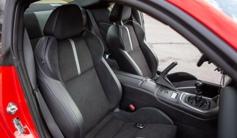 								2023 Toyota GR86 Premium full									