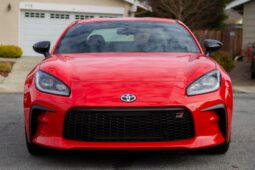 										2023 Toyota GR86 Premium full									