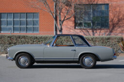 										1967 Mercedes-Benz 250SL 4-Speed full									