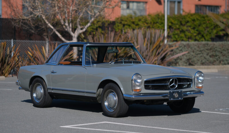								1967 Mercedes-Benz 250SL 4-Speed full									