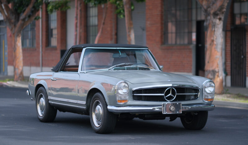 								1967 Mercedes-Benz 250SL 4-Speed full									