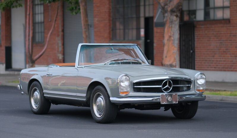 								1967 Mercedes-Benz 250SL 4-Speed full									