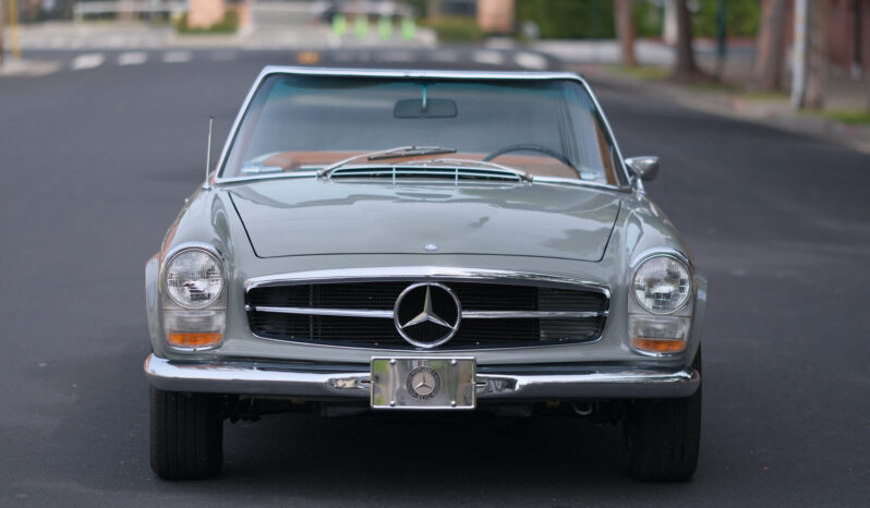 								1967 Mercedes-Benz 250SL 4-Speed full									
