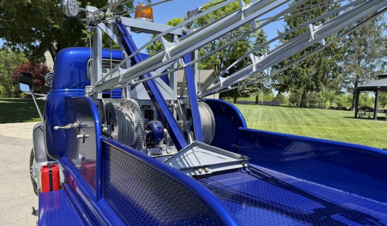 								1949 Chevrolet COE Tow Truck full									