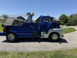 										1949 Chevrolet COE Tow Truck full									