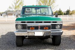 1974 Ford F-250 Ranger XLT Highboy 4×4 5-Speed