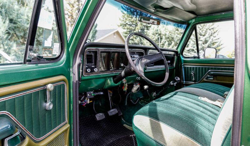 								1974 Ford F-250 Ranger XLT Highboy 4×4 5-Speed full									