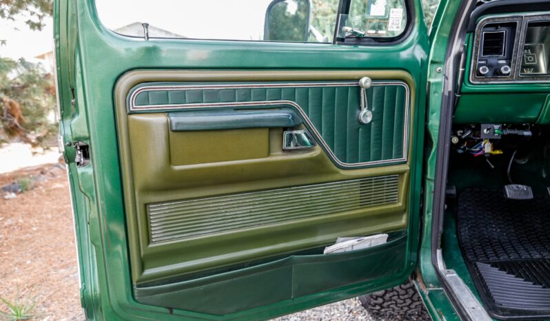 								1974 Ford F-250 Ranger XLT Highboy 4×4 5-Speed full									