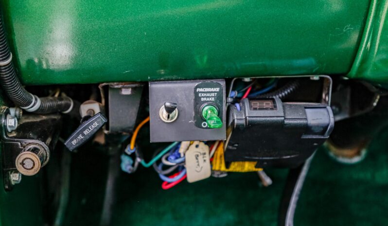 								1974 Ford F-250 Ranger XLT Highboy 4×4 5-Speed full									