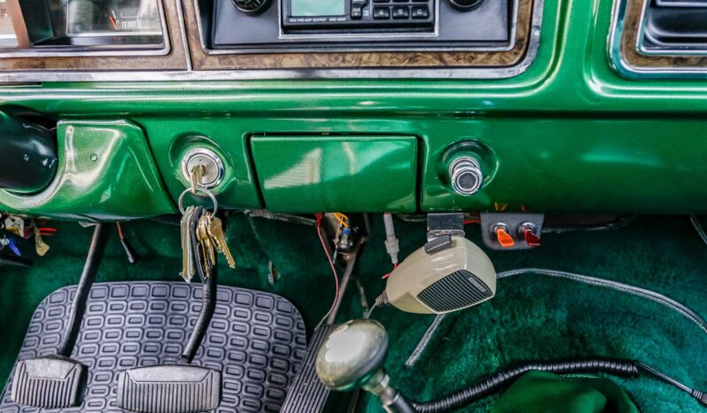 								1974 Ford F-250 Ranger XLT Highboy 4×4 5-Speed full									