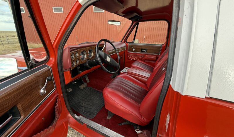 								1976 Chevrolet K5 Blazer 4×4 full									