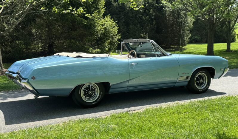 								1968 Buick GS 400 Convertible 4-Speed full									