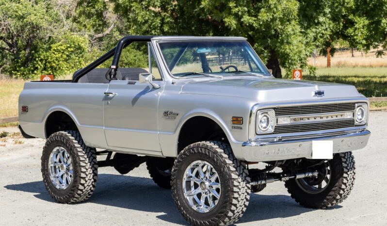 								1970 Chevrolet K5 Blazer 4×4 full									