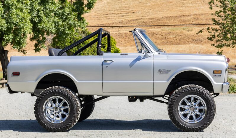 								1970 Chevrolet K5 Blazer 4×4 full									