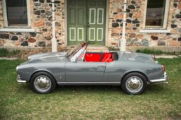 										1961 Alfa Romeo Giulietta Spider 5-Speed full									