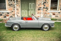 										1961 Alfa Romeo Giulietta Spider 5-Speed full									
