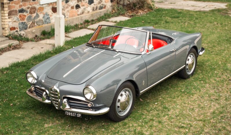 								1961 Alfa Romeo Giulietta Spider 5-Speed full									