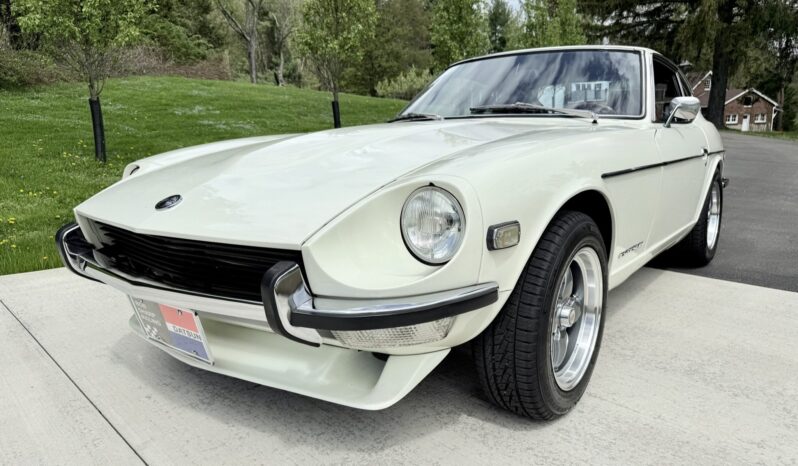 								1972 Datsun 240Z 5-Speed full									