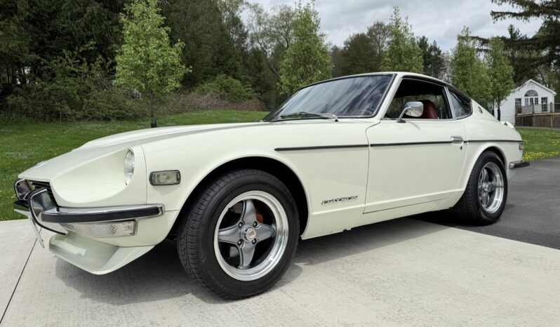 								1972 Datsun 240Z 5-Speed full									