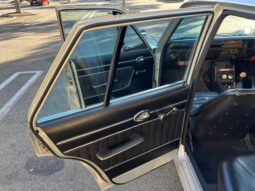 										1971 Nissan Skyline 2000GT Sedan 5-Speed full									